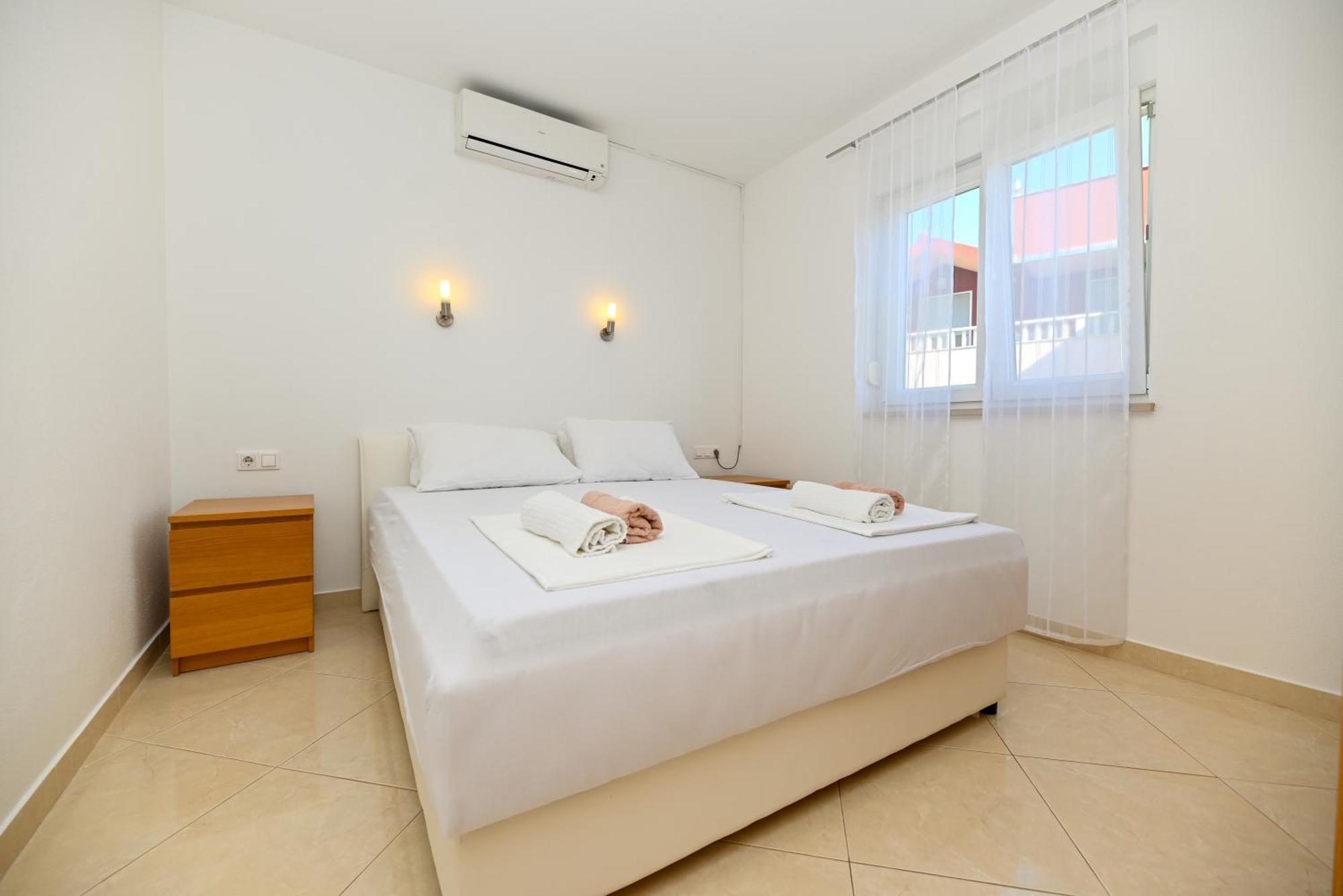 Apartmani- Lastro Trogir Exteriér fotografie